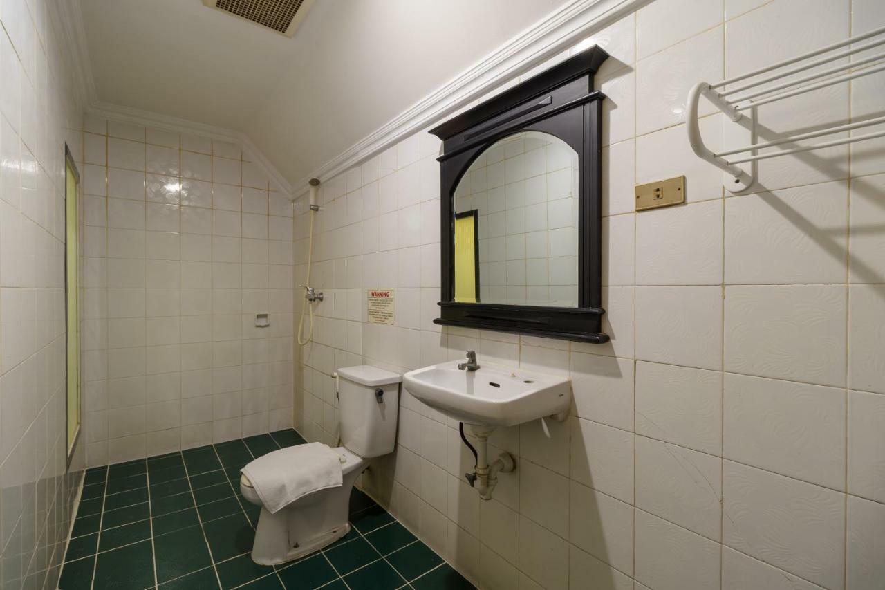 Reddoorz Plus Near Ancol Jakarta Ngoại thất bức ảnh