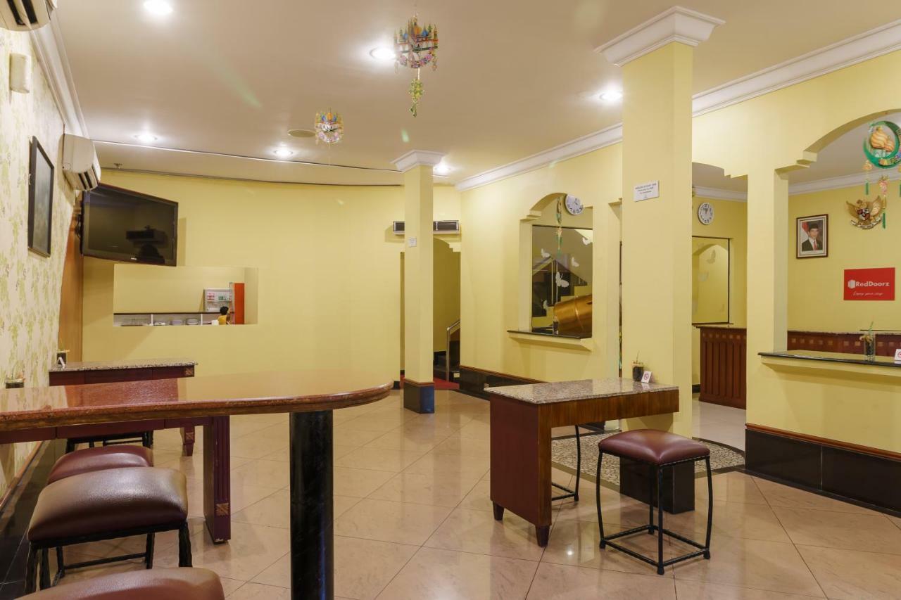Reddoorz Plus Near Ancol Jakarta Ngoại thất bức ảnh