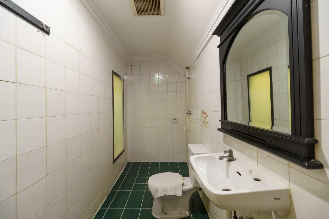Reddoorz Plus Near Ancol Jakarta Ngoại thất bức ảnh