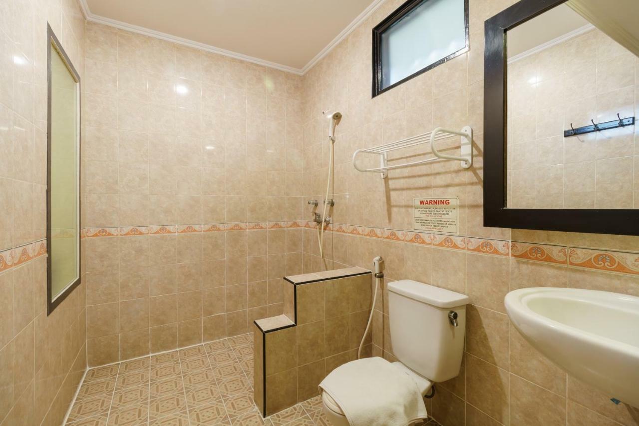 Reddoorz Plus Near Ancol Jakarta Ngoại thất bức ảnh