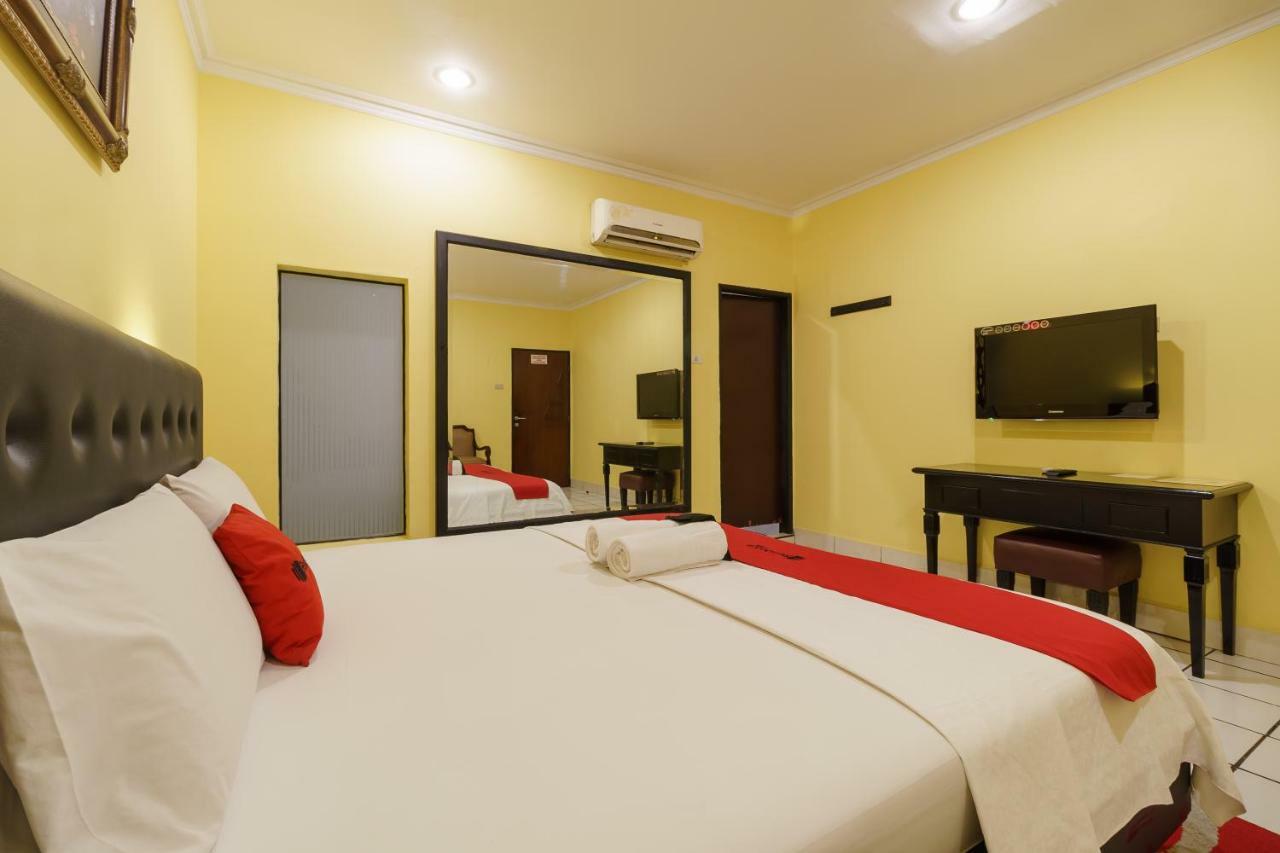 Reddoorz Plus Near Ancol Jakarta Ngoại thất bức ảnh